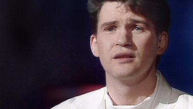 <b>Johnny Logan</b> beim Grand Prix d&#39;Eurovision 1987 - johnnylogan115_v-zweispaltig