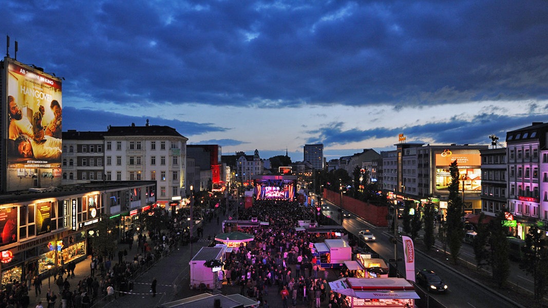 Finalparty Auf Der Reeperbahn 