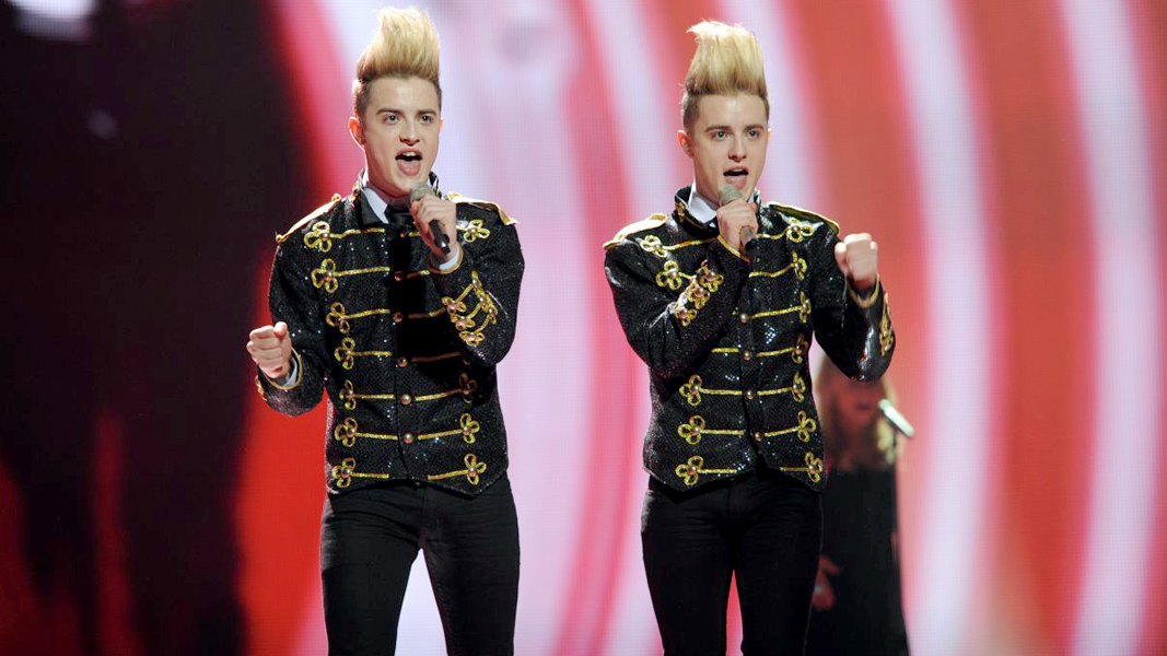 jedward lipstick lyrics. 2011 - Jedward - Lipstick