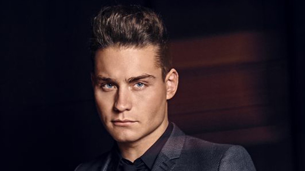 Offizielles Video zu "Slow Down" von Douwe Bob Videos 2016