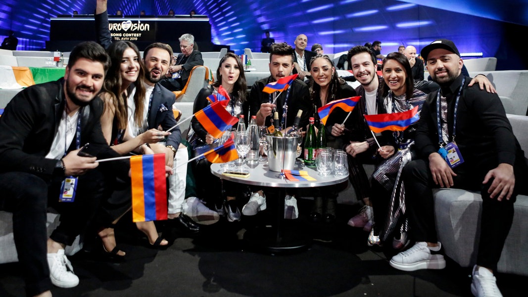 Eurovision armenia. Евровидения-2019 Армения. Ереван Евровидение. Евровидение 2017 Армения. Armenia Eurovision 2019.