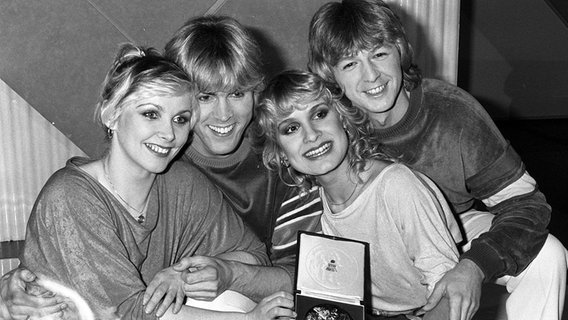 Die Gruppe Bucks Fizz hat den  Eurovision Song Contest in 1981 gewonnen. © picture alliance / empics | PA 