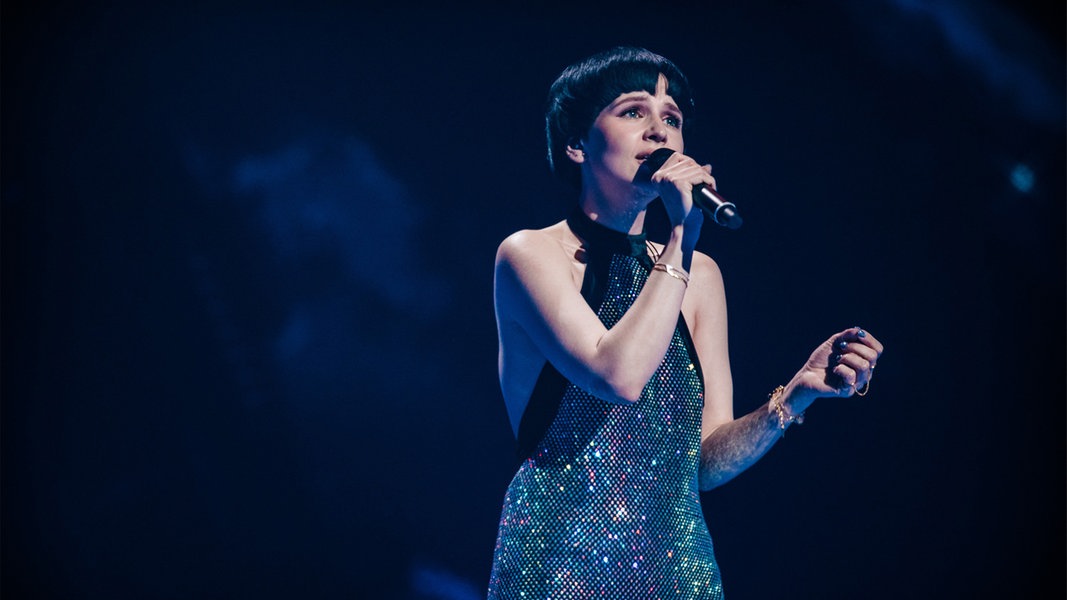 Monika Liu Erreicht Mit Sentimentai Für Litauen Platz 14 Eurovisionde